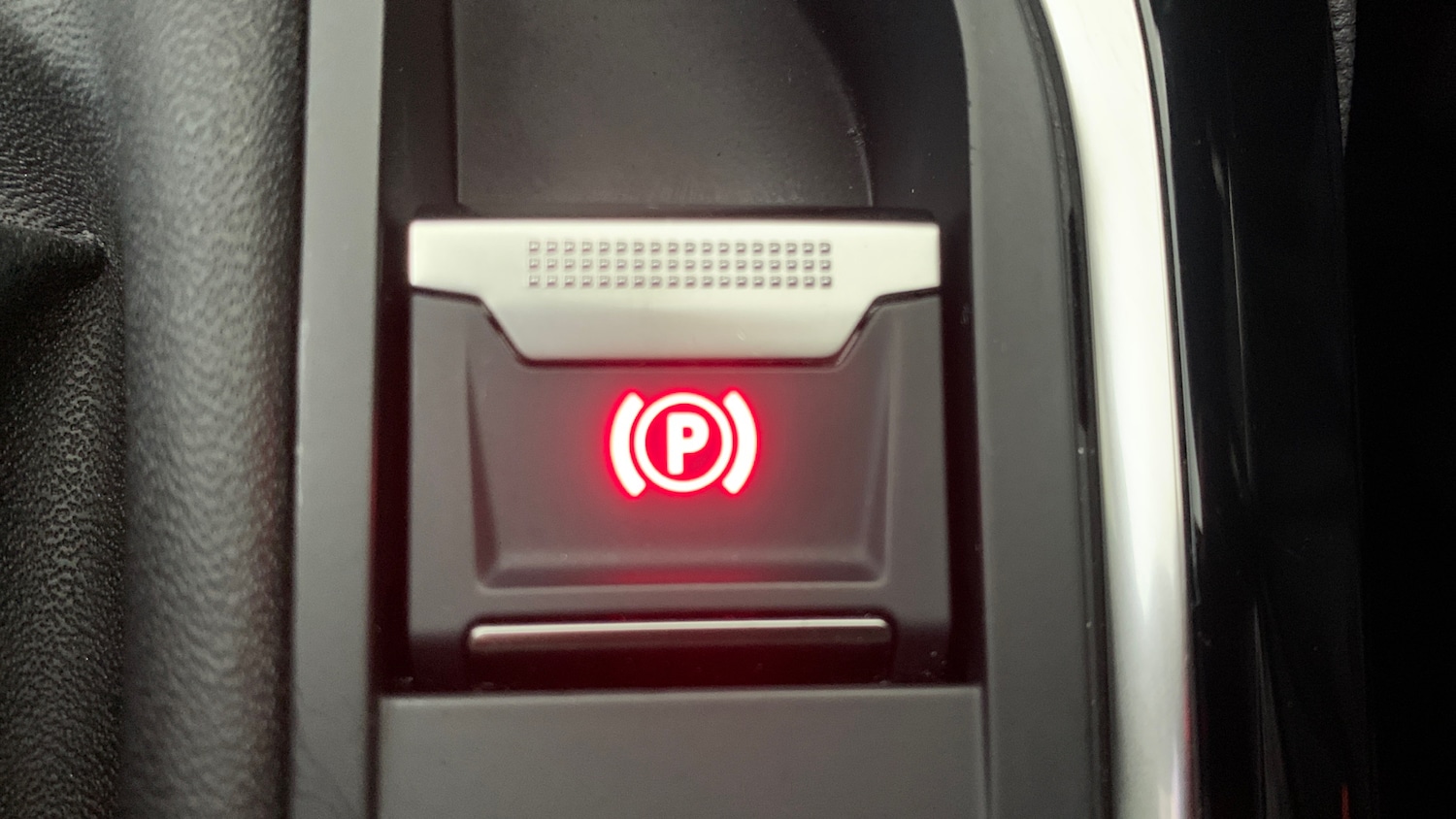 Used Peugeot 3008 2022 for sale - 76296636: Photo 32