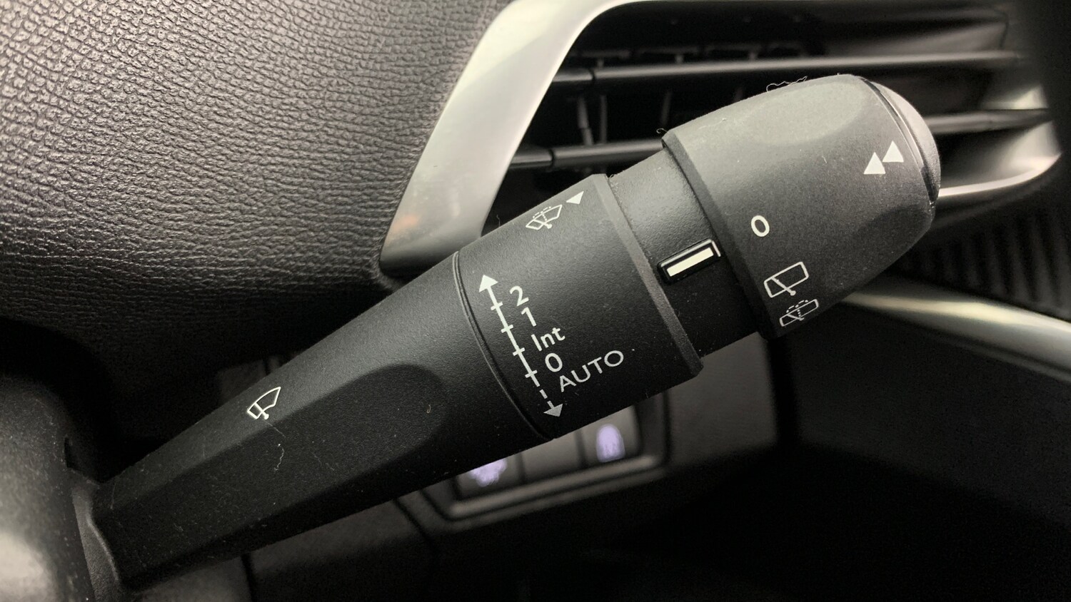 Used Peugeot 3008 2022 for sale - 76296636: Photo 36