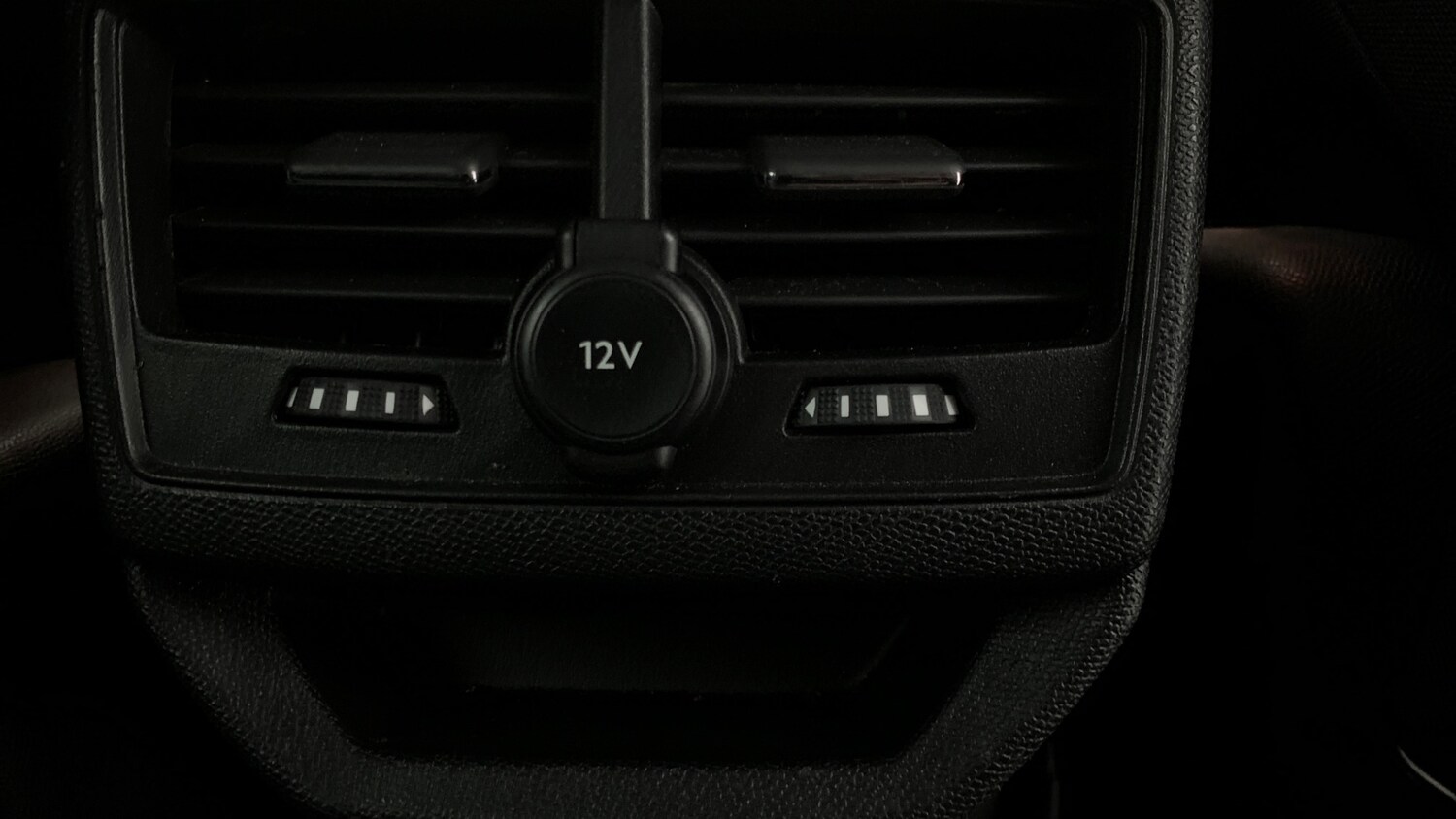 Used Peugeot 3008 2022 for sale - 76296636: Photo 40