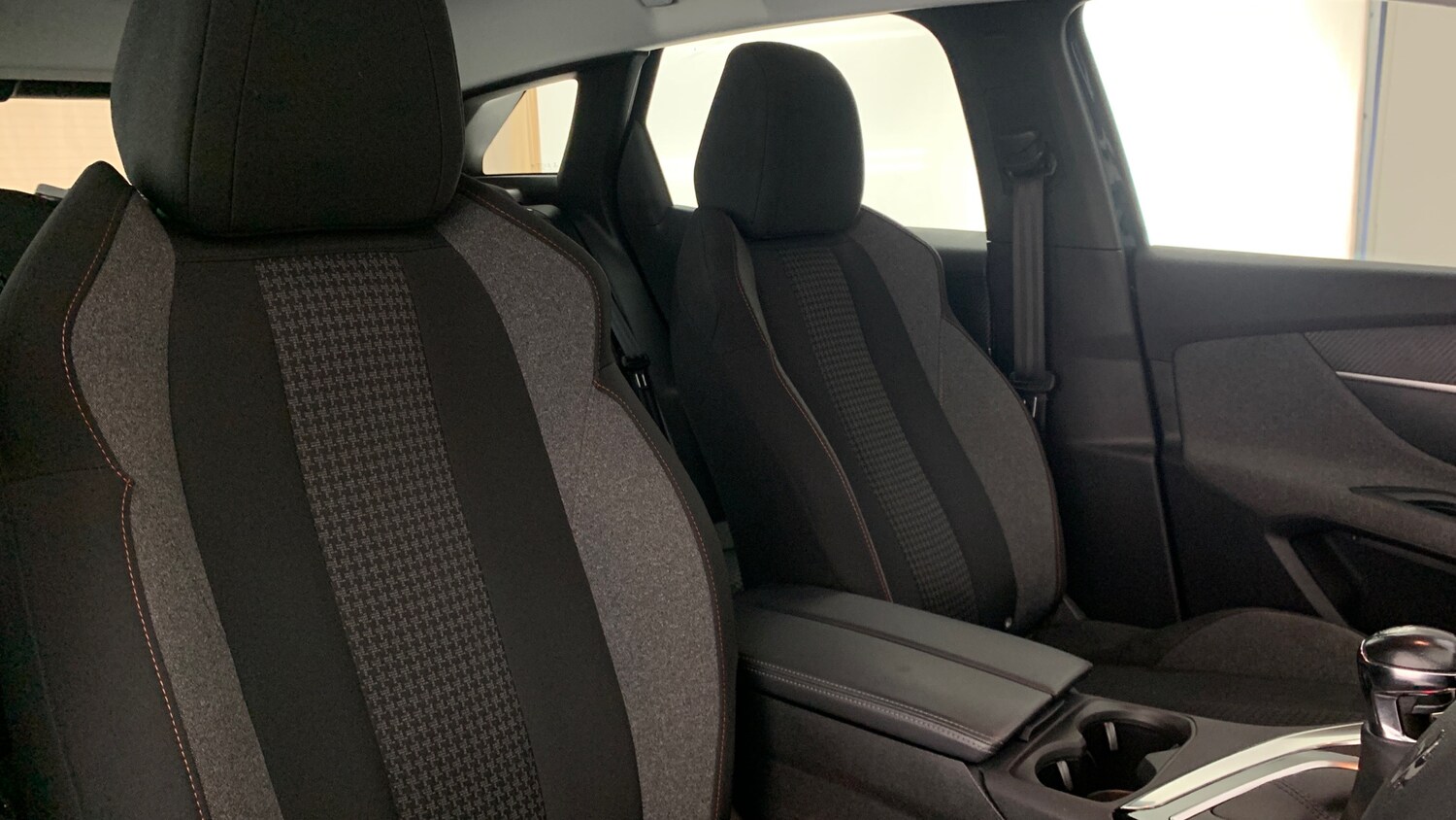 Used Peugeot 3008 2022 for sale - 76296636: Photo 43