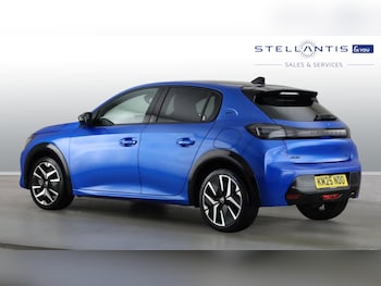 Used Peugeot 208 2025 for sale - 79396953: Photo