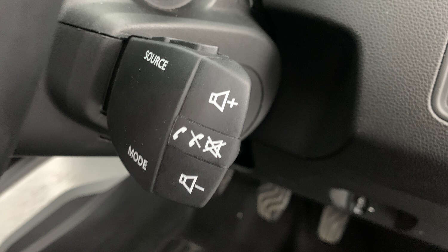 Used Dacia Duster 2022 for sale - 75966356: Photo 44