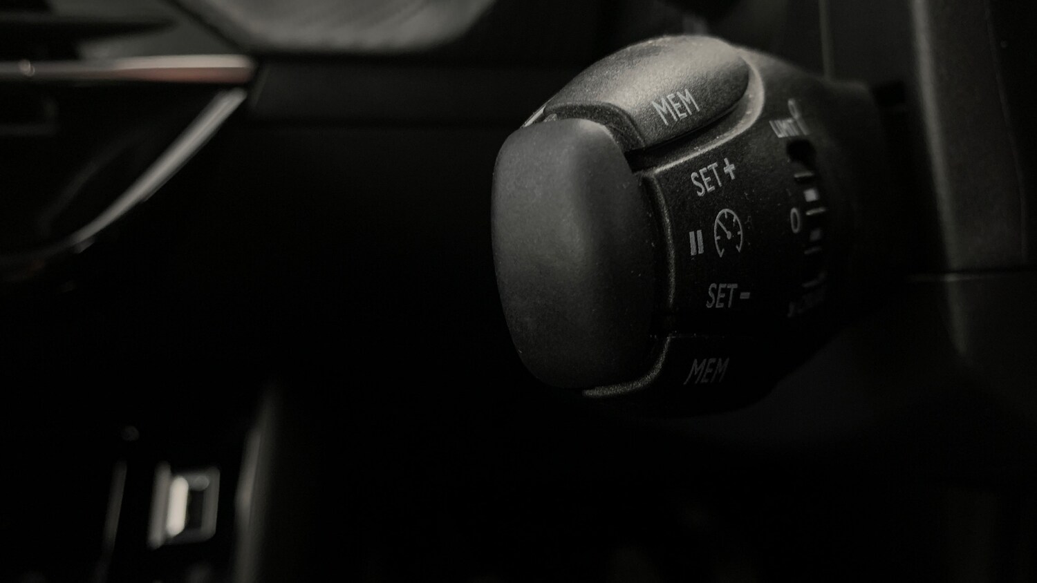 Used Peugeot 2008 2021 for sale - 77132422: Photo 43