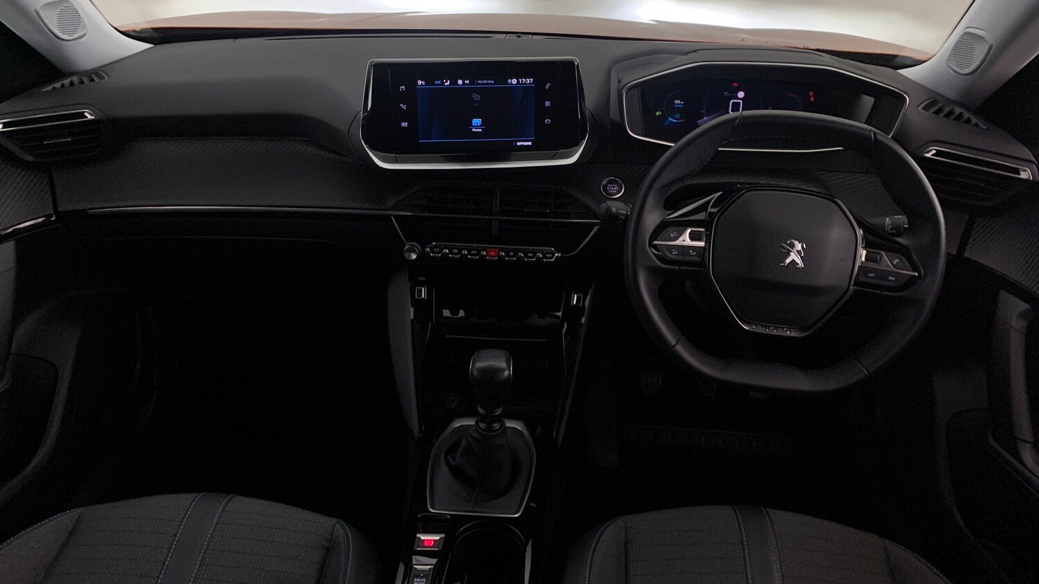 Used Peugeot 2008 2021 for sale - 77132422: Photo 9