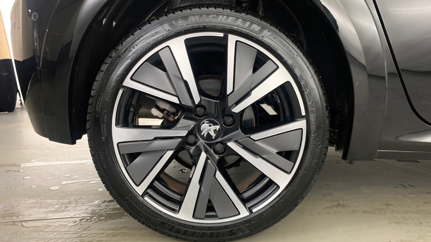 Used Peugeot 208 2022 for sale - 76998835: Photo 22