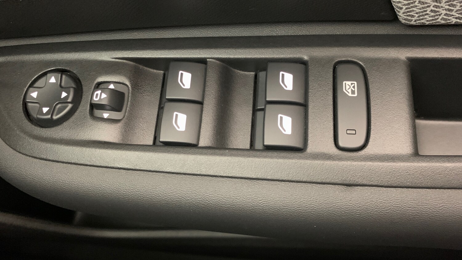 Used Citroen C4 2024 for sale - 76285209: Photo 37