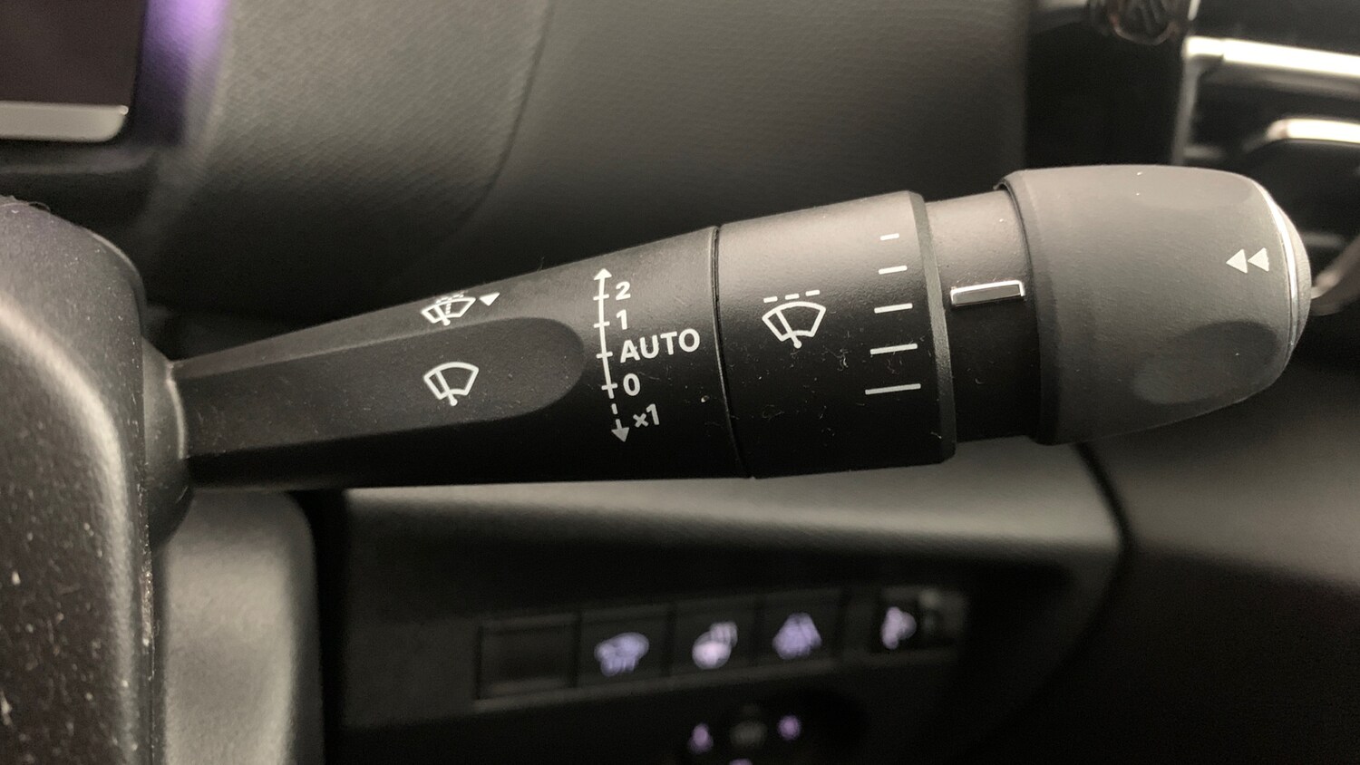 Used Citroen C4 2023 for sale - 76033073: Photo 35