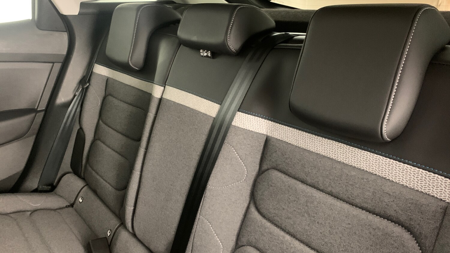 Used Citroen C4 2023 for sale - 76033073: Photo 8