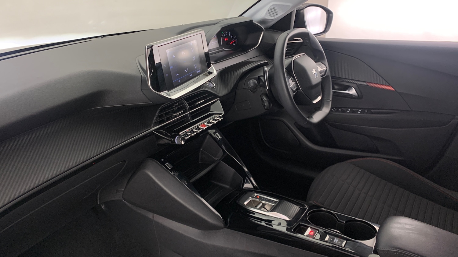 Used Peugeot 208 2022 for sale - 76716053: Photo 2