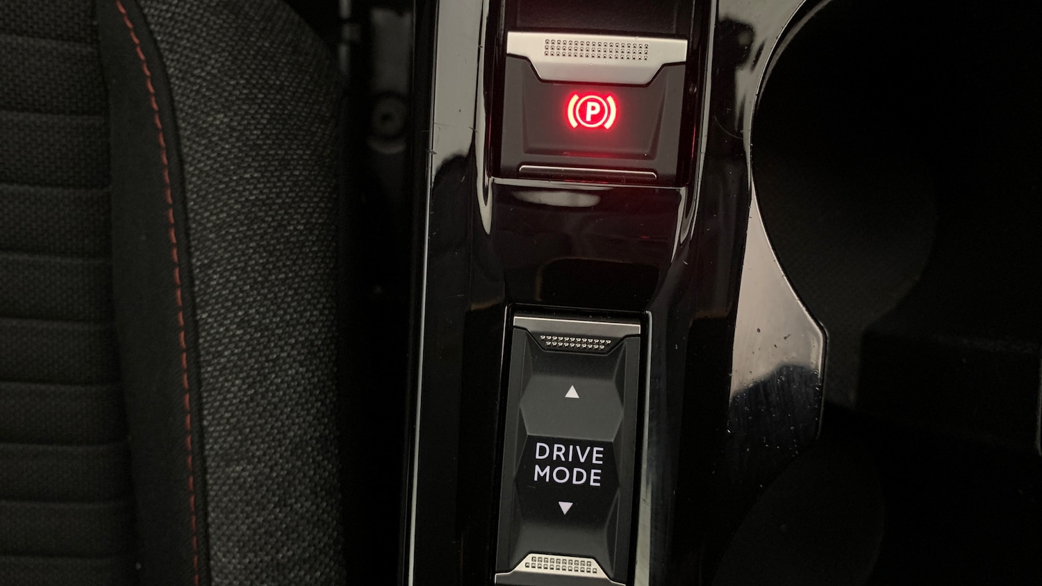 Used Peugeot 208 2022 for sale - 76716053: Photo 32