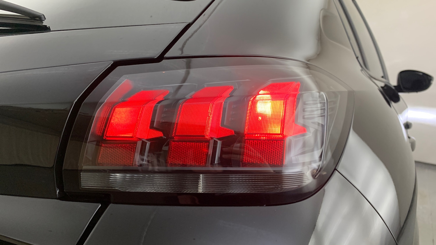 Used Peugeot 208 2022 for sale - 76716053: Photo 40