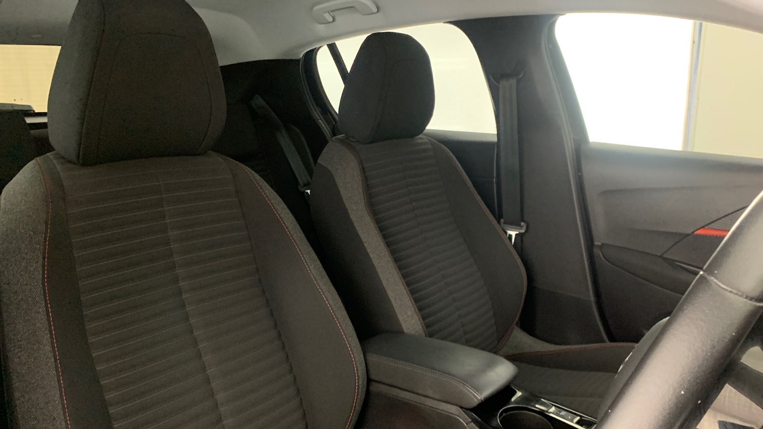 Used Peugeot 208 2022 for sale - 76716053: Photo 42