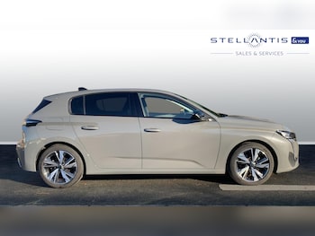 Used Peugeot 308 2023 for sale - 77321262: Photo