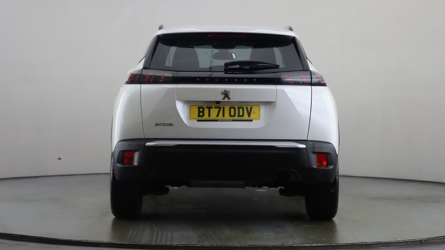 Used Peugeot 2008 2021 for sale - 76285220: Photo 13