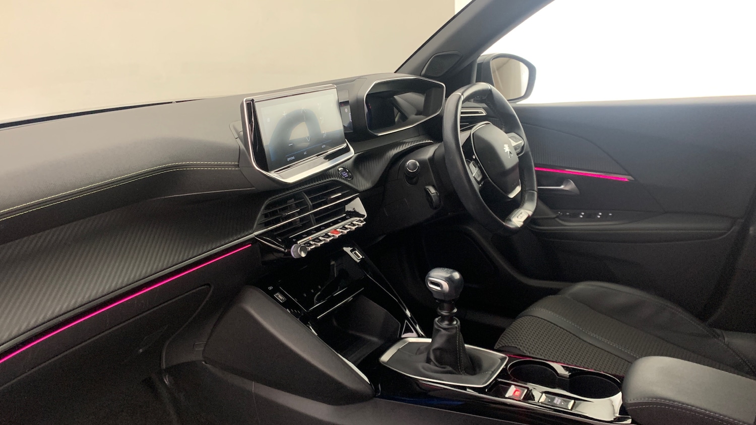 Used Peugeot 2008 2021 for sale - 76073706: Photo 2