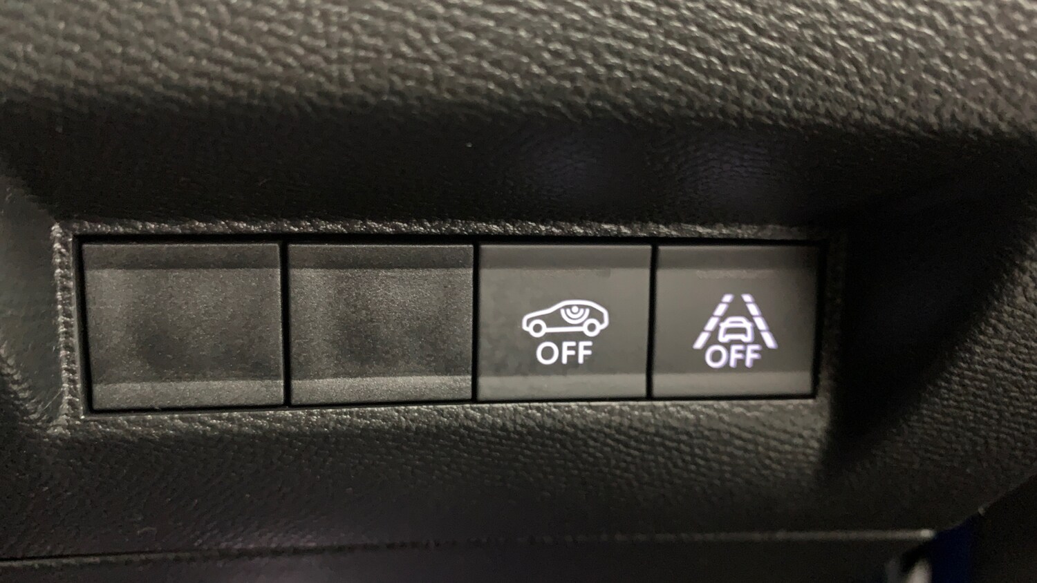 Used Peugeot 2008 2021 for sale - 76073706: Photo 20