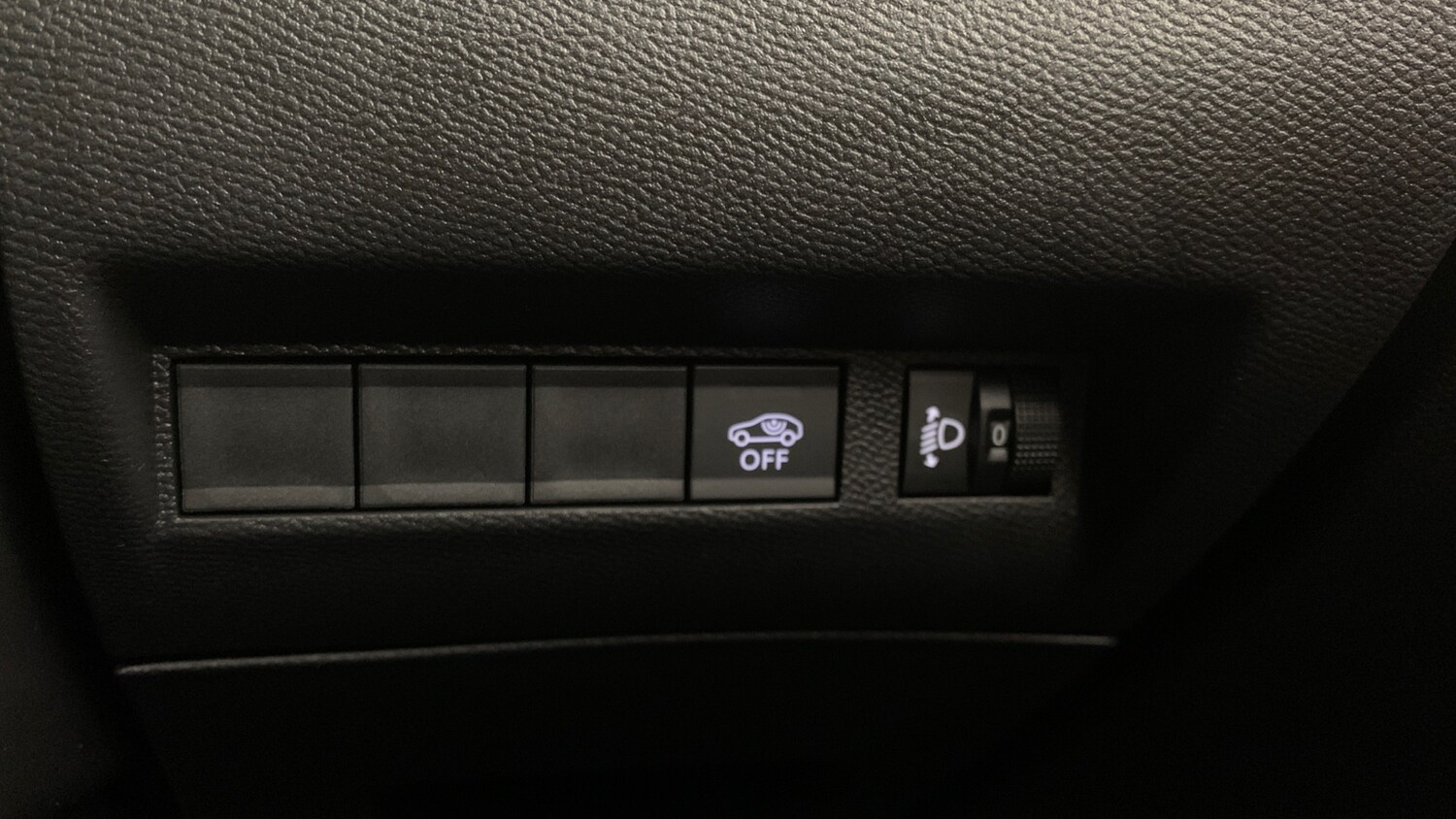 Used Peugeot 2008 2024 for sale - 76327708: Photo 20