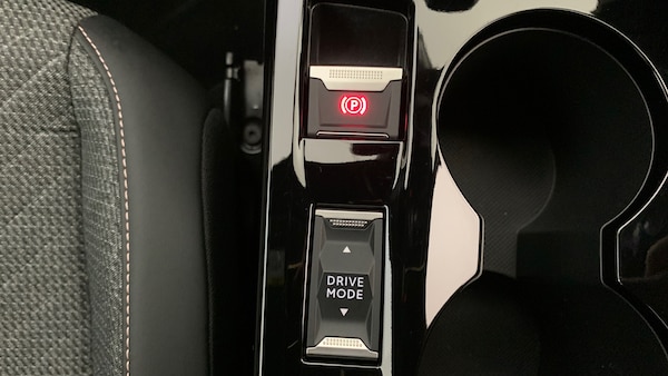 Used Peugeot 2008 2024 for sale - 76327708: Photo 33