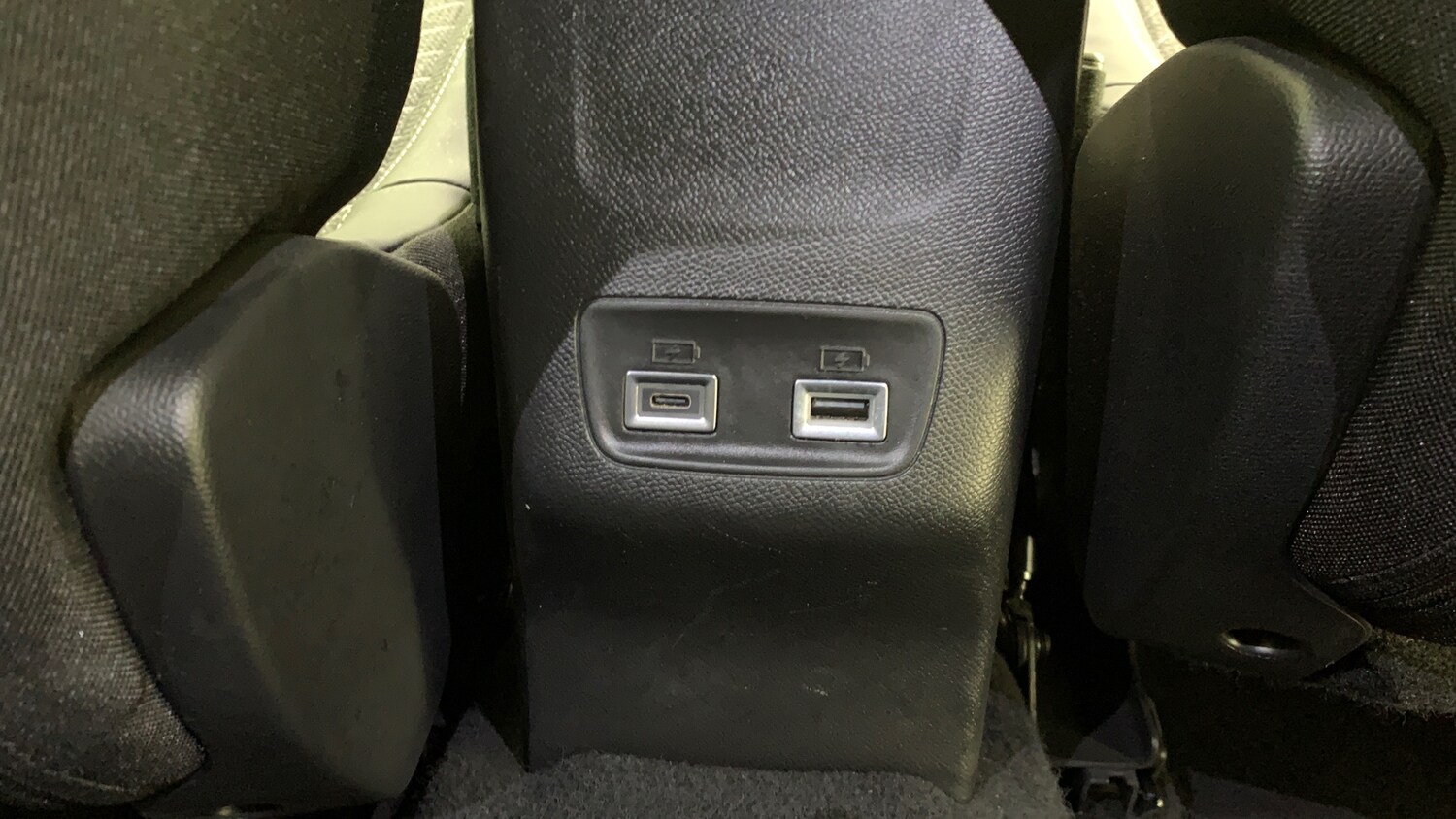 Used Peugeot 2008 2024 for sale - 76327708: Photo 40