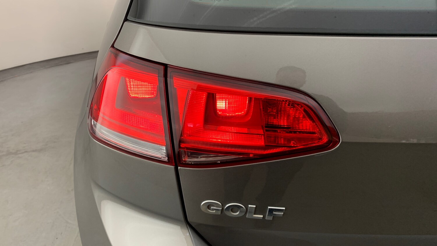 Used Volkswagen Golf 2015 for sale - 75992271: Photo 28