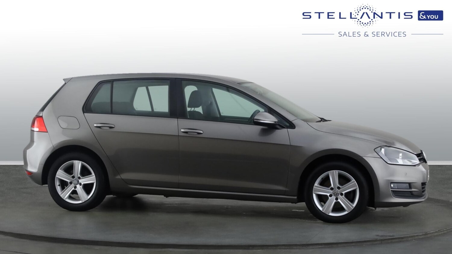 Used Volkswagen Golf 2015 for sale - 75992271: Photo 4