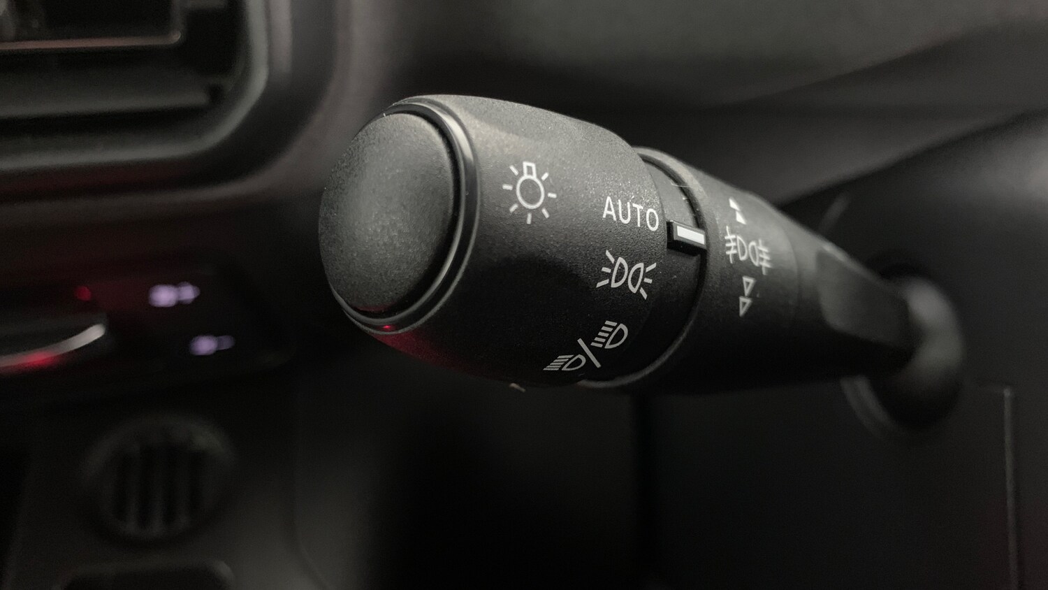 Used Peugeot Rifter 2025 for sale - 77306823: Photo 41