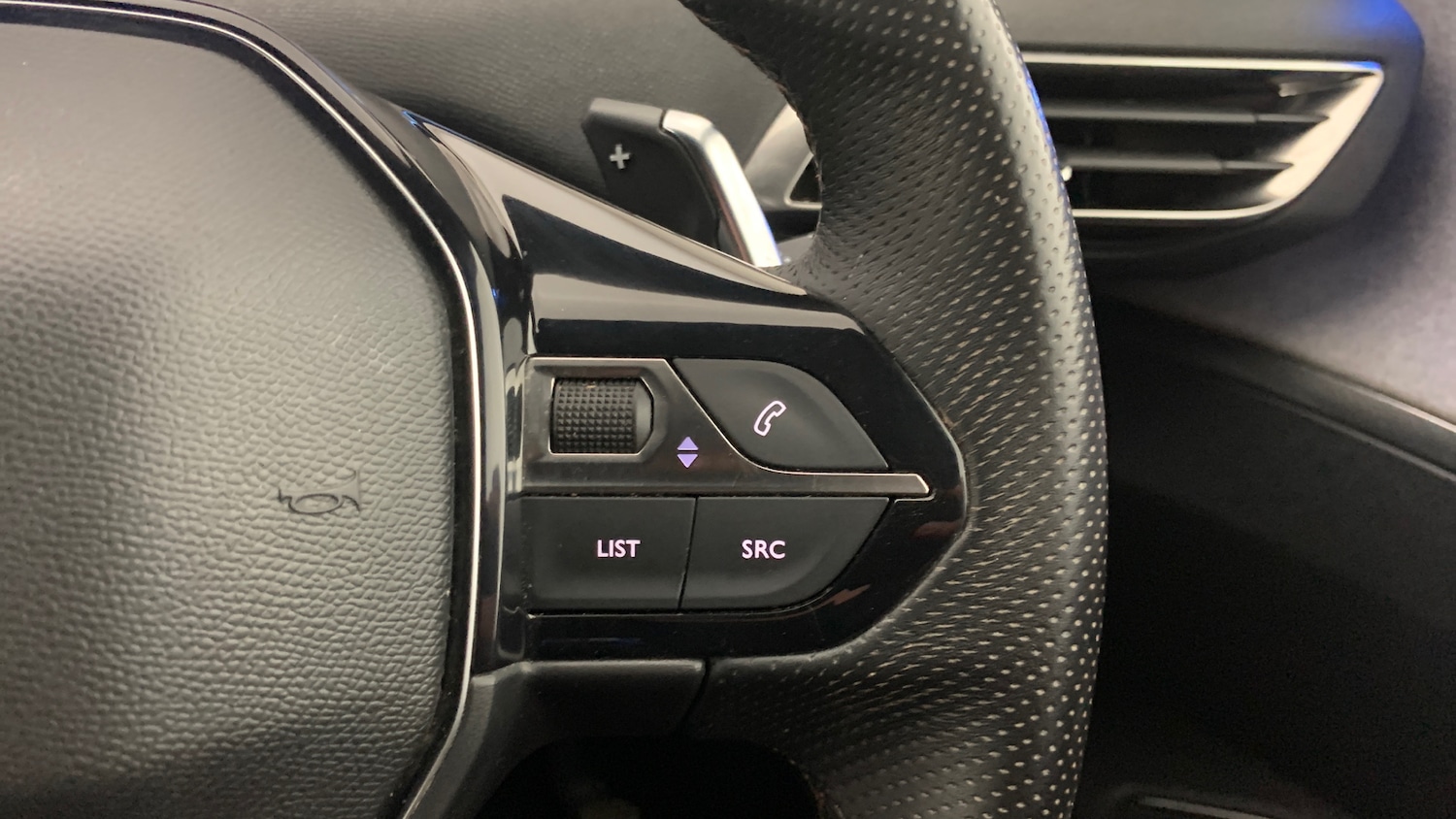 Used Peugeot 3008 2022 for sale - 76840341: Photo 18