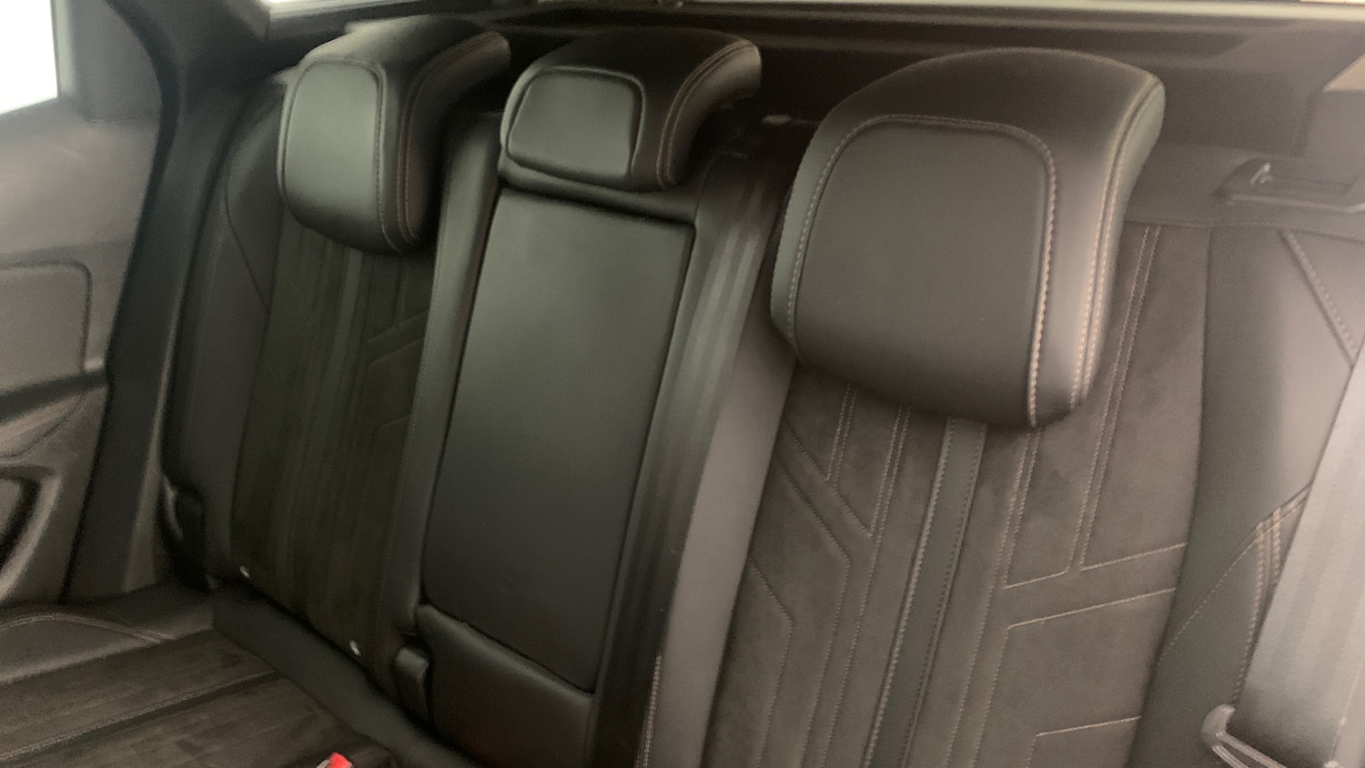 Used Peugeot 3008 2022 for sale - 76840341: Photo 8