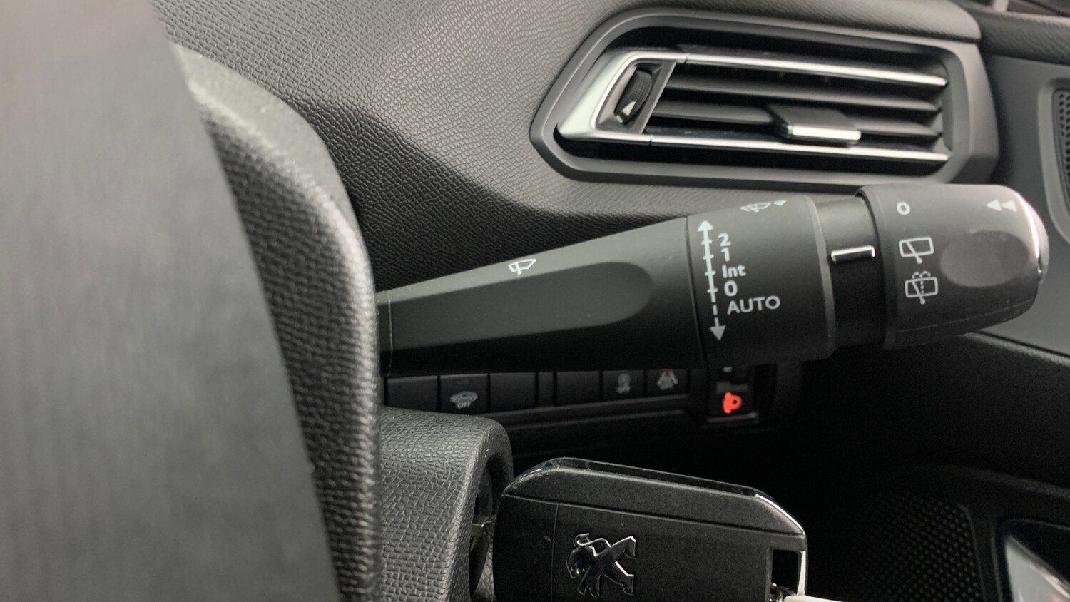 Used Peugeot 308 2019 for sale - 76014539: Photo 36