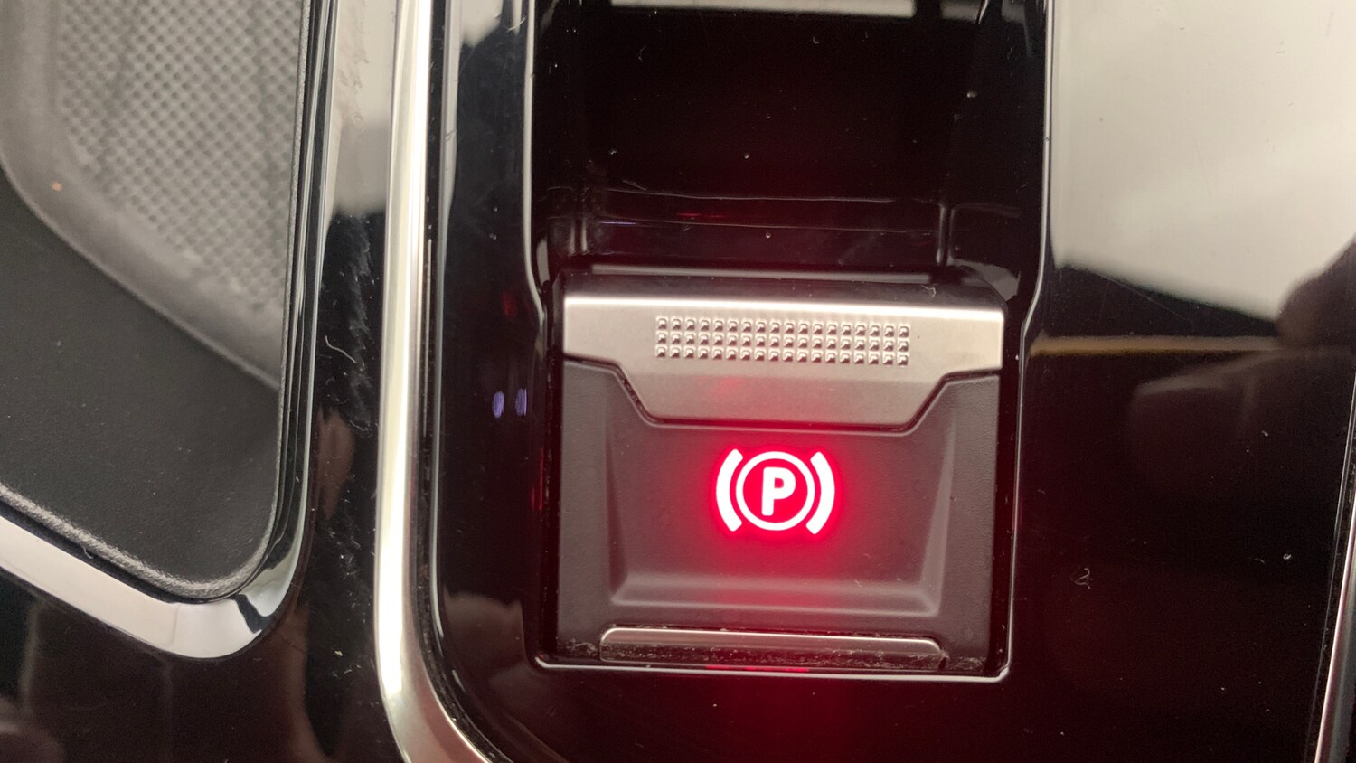 Used Peugeot 3008 2023 for sale - 76285204: Photo 34