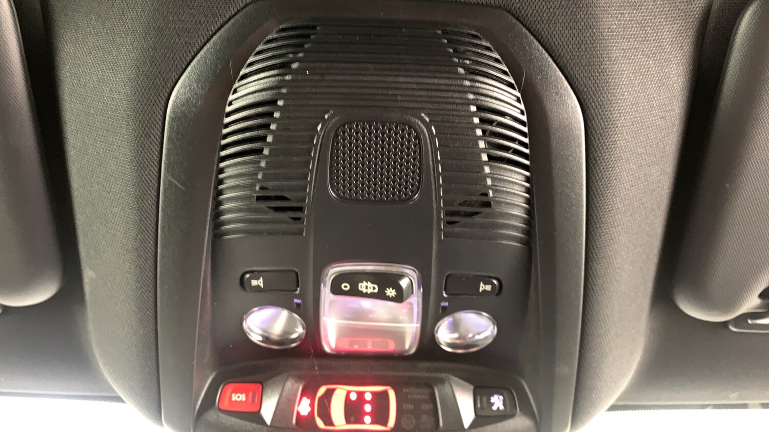 Used Peugeot 3008 2023 for sale - 76285204: Photo 35