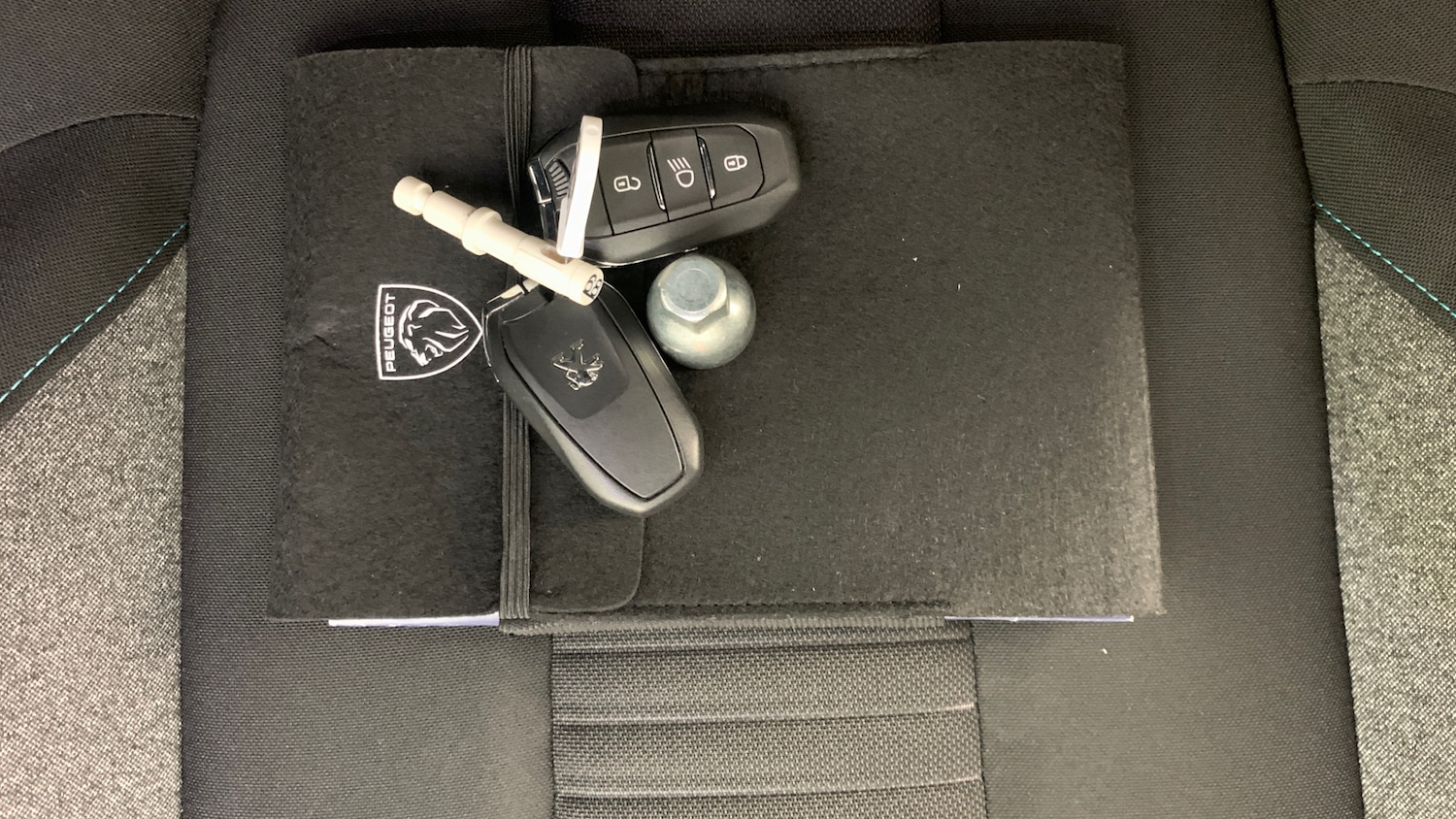 Used Peugeot 3008 2023 for sale - 76285204: Photo 43