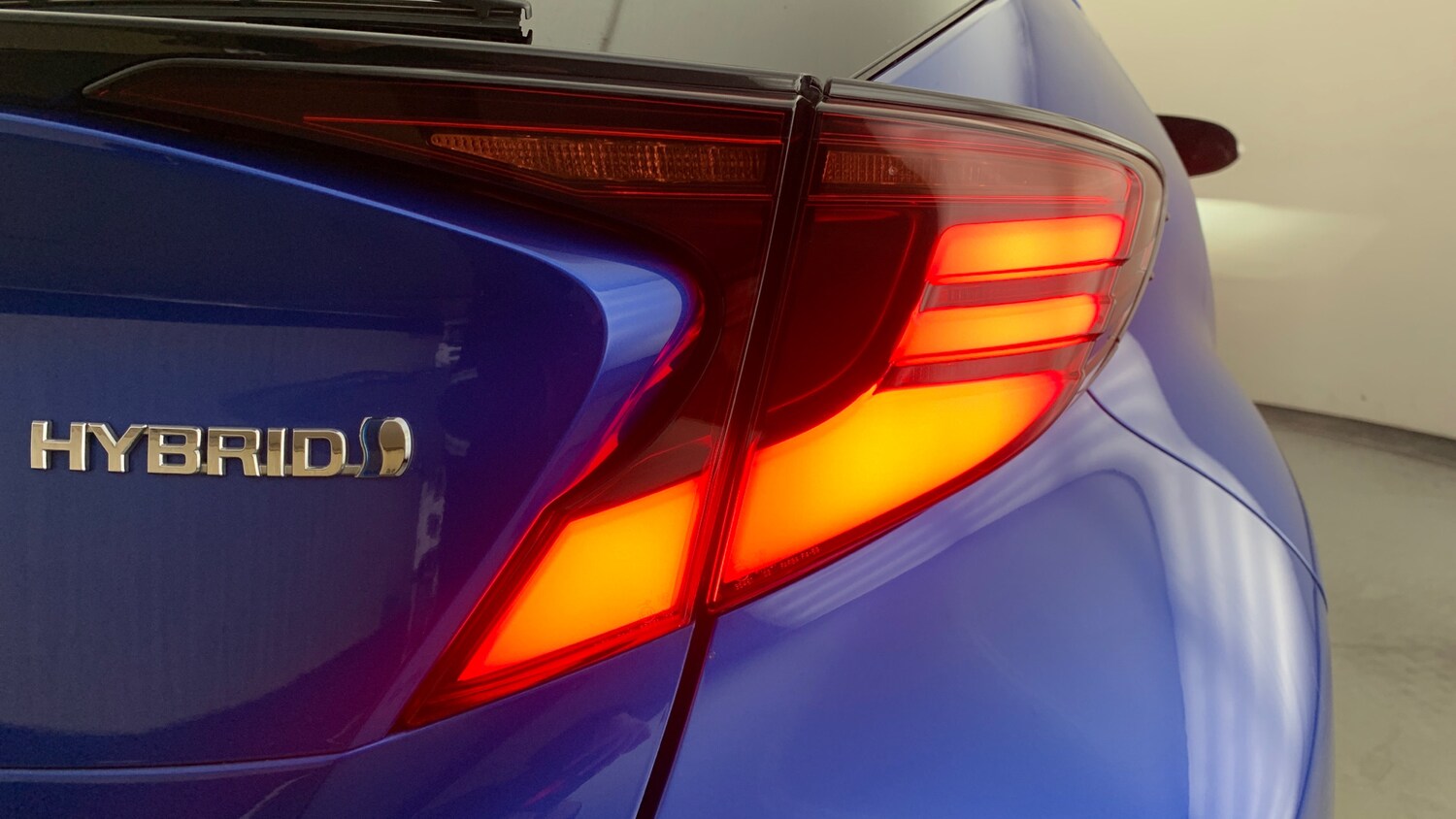 Used Toyota C-HR 2020 for sale - 76441680: Photo 40