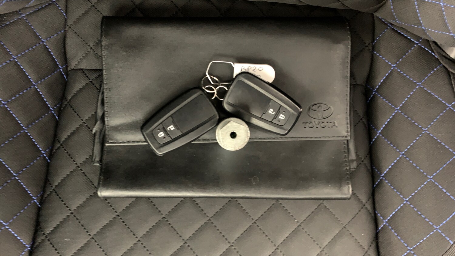 Used Toyota C-HR 2020 for sale - 76441680: Photo 41