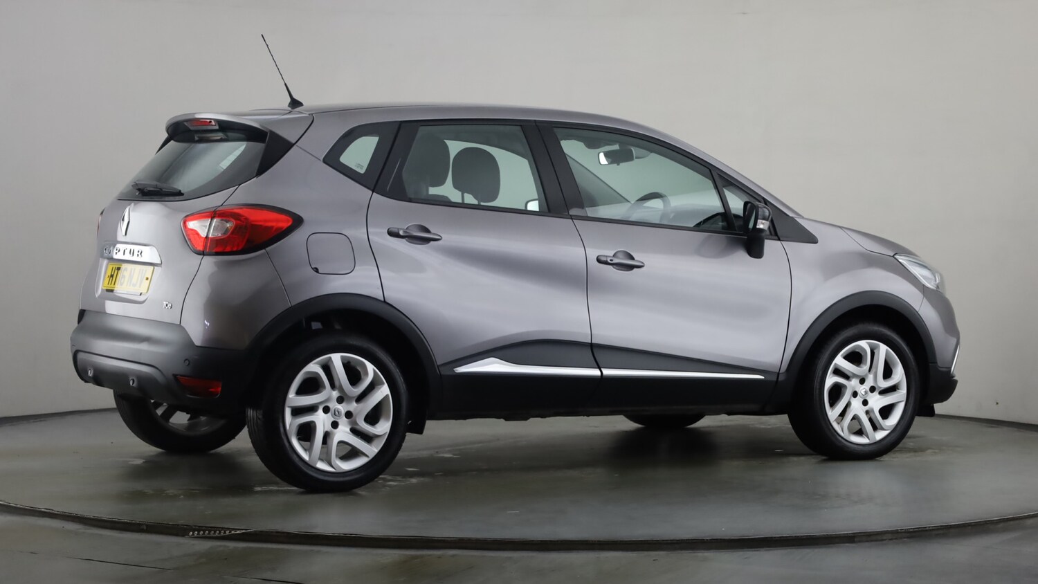 Used Renault Captur 2016 for sale - 76285200: Photo 12