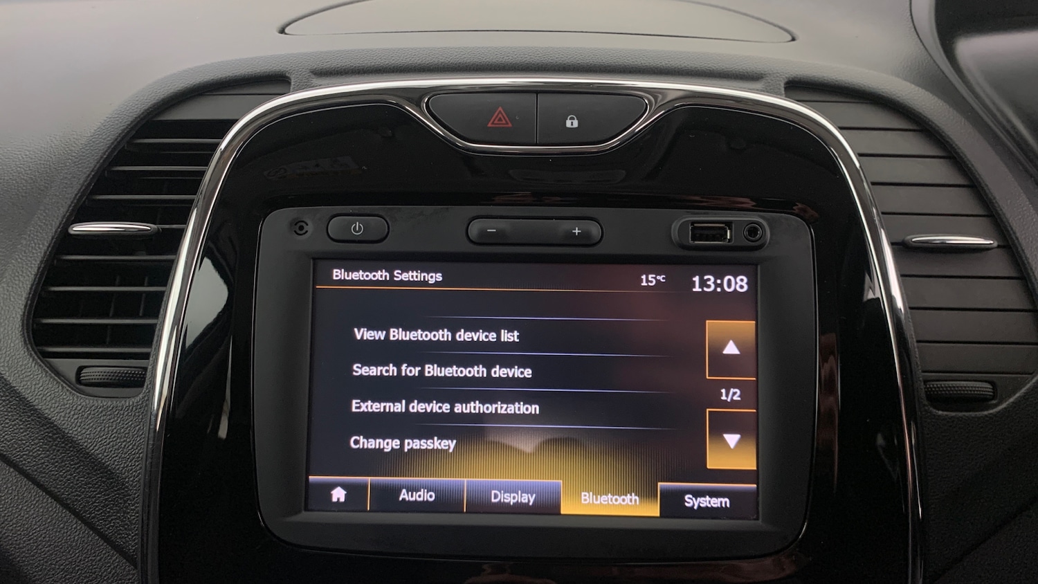 Used Renault Captur 2016 for sale - 76285200: Photo 27