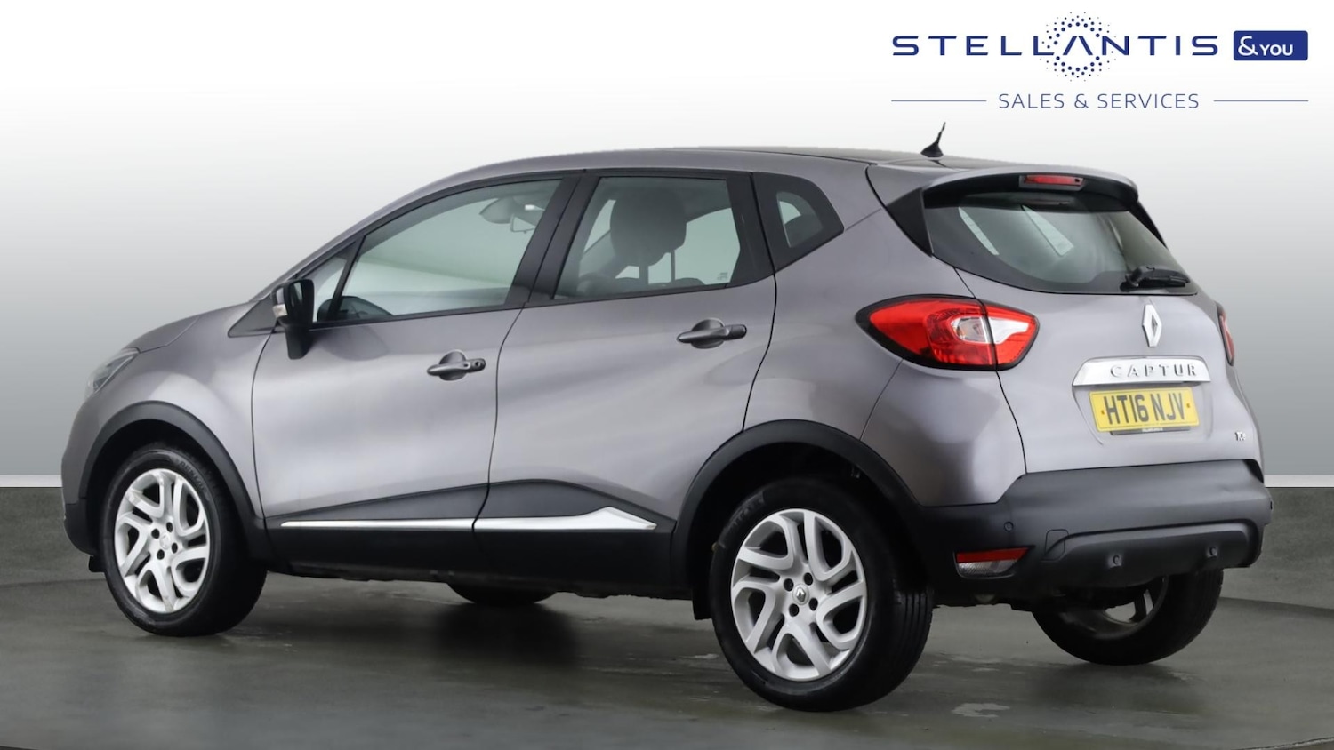 Used Renault Captur 2016 for sale - 76285200: Photo 3
