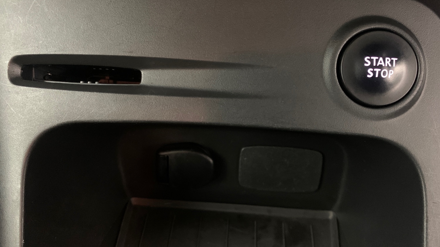 Used Renault Captur 2016 for sale - 76285200: Photo 31