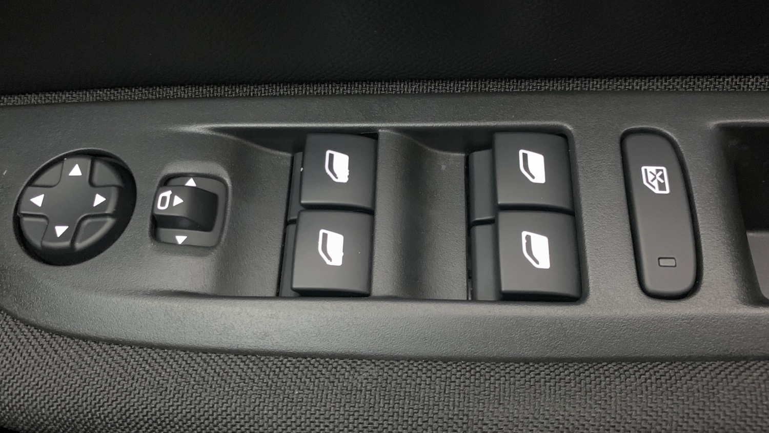 Used Peugeot 208 2021 for sale - 76359090: Photo 39