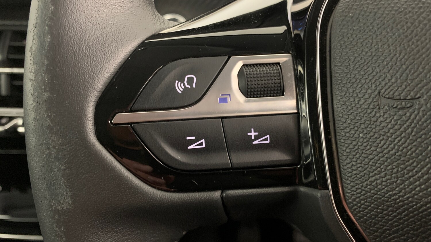 Used Peugeot 208 2022 for sale - 76441696: Photo 19