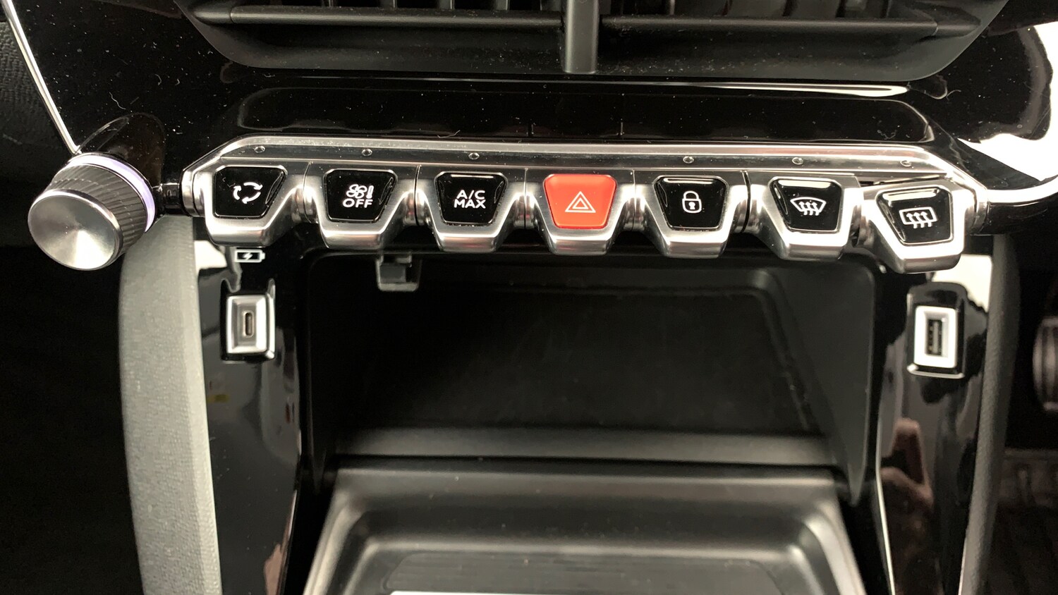 Used Peugeot 208 2022 for sale - 76441696: Photo 30