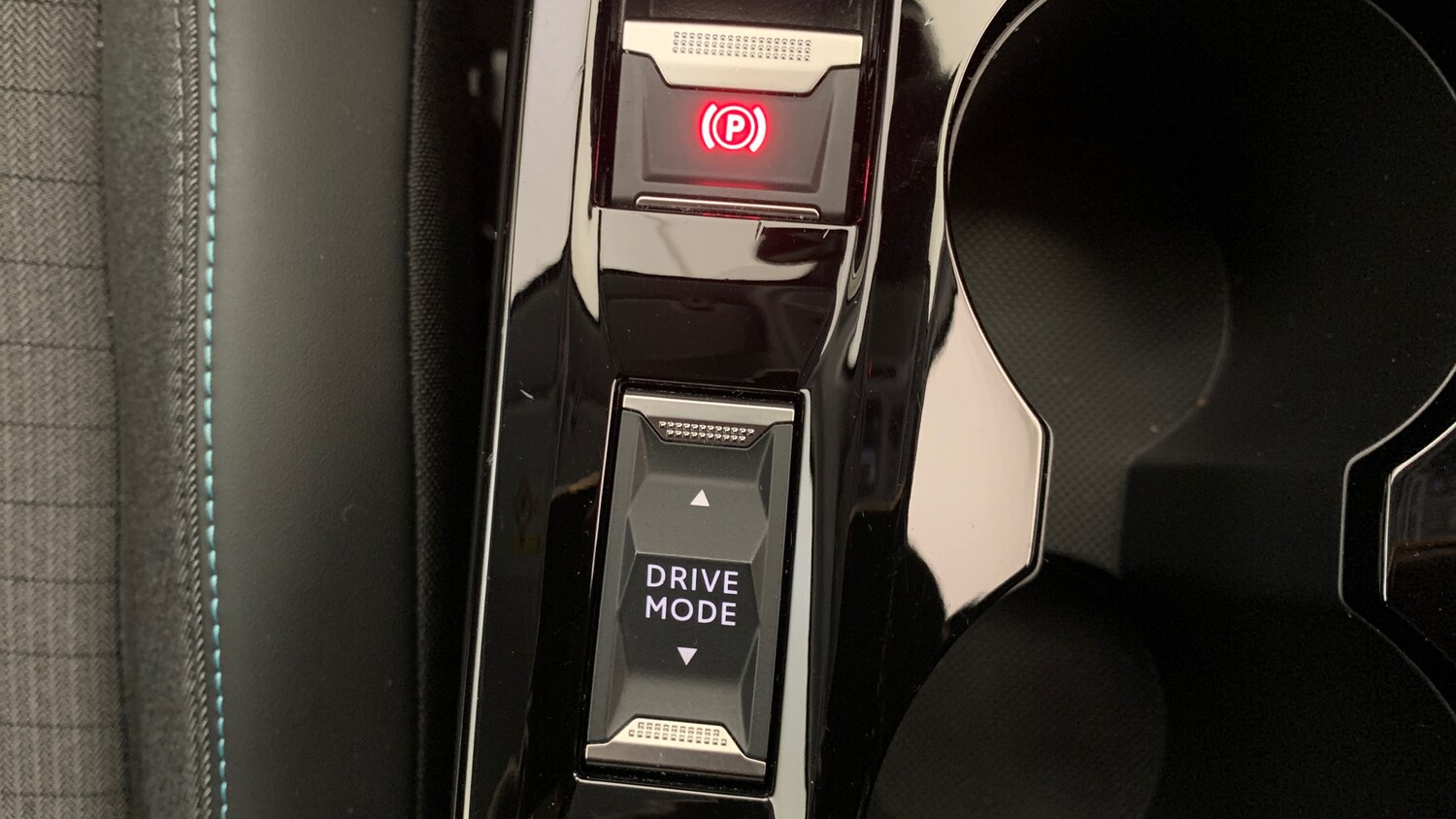 Used Peugeot 208 2022 for sale - 76441696: Photo 32