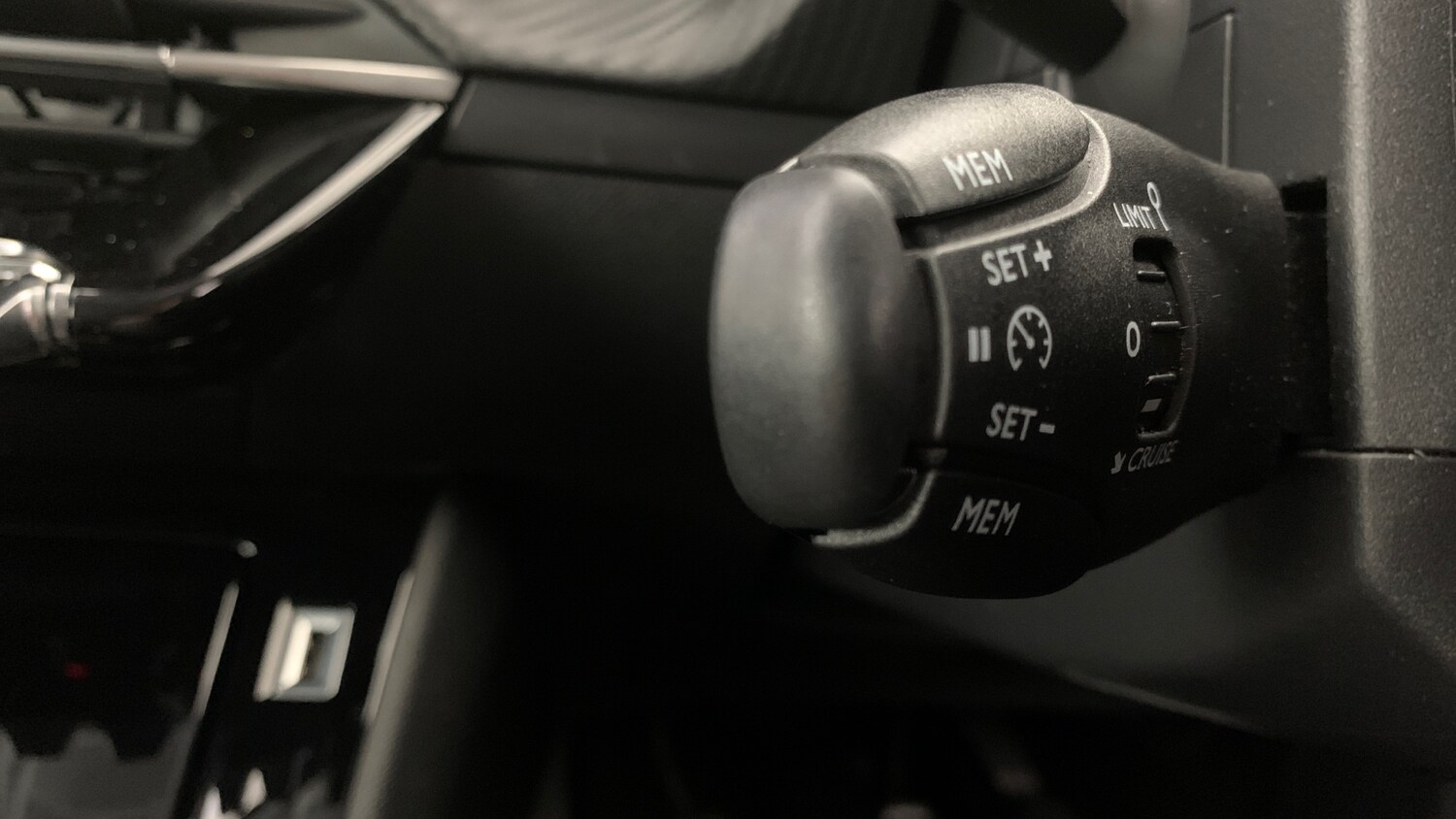 Used Peugeot 208 2022 for sale - 76441696: Photo 37