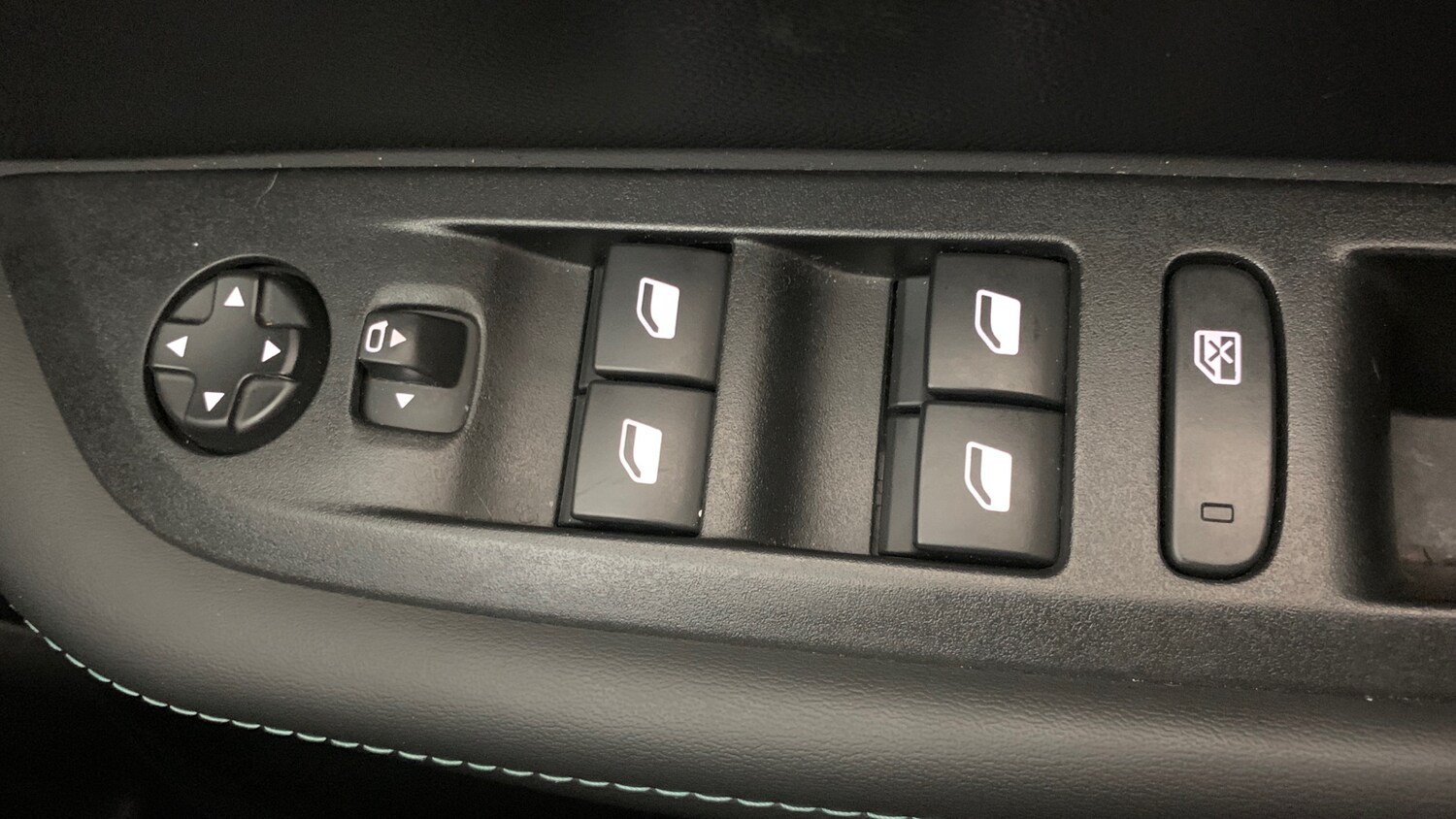 Used Peugeot 208 2022 for sale - 76441696: Photo 38