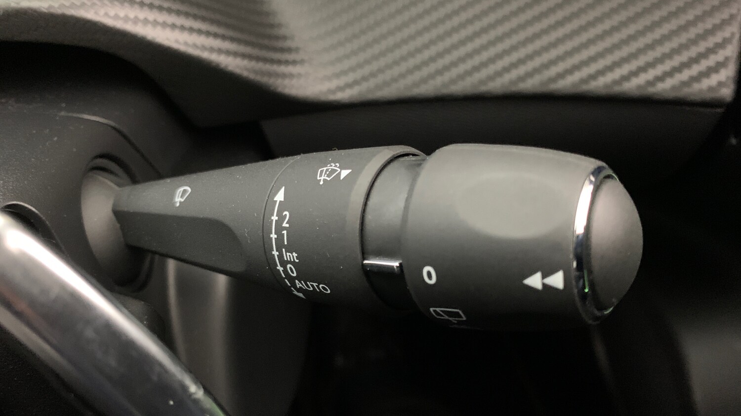 Used Peugeot 2008 2024 for sale - 77926618: Photo 17