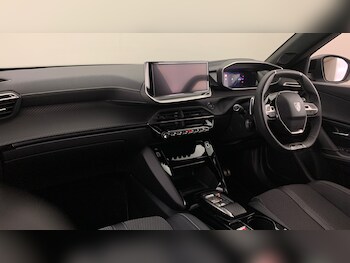 Used Peugeot 2008 2024 for sale - 77926618: Photo