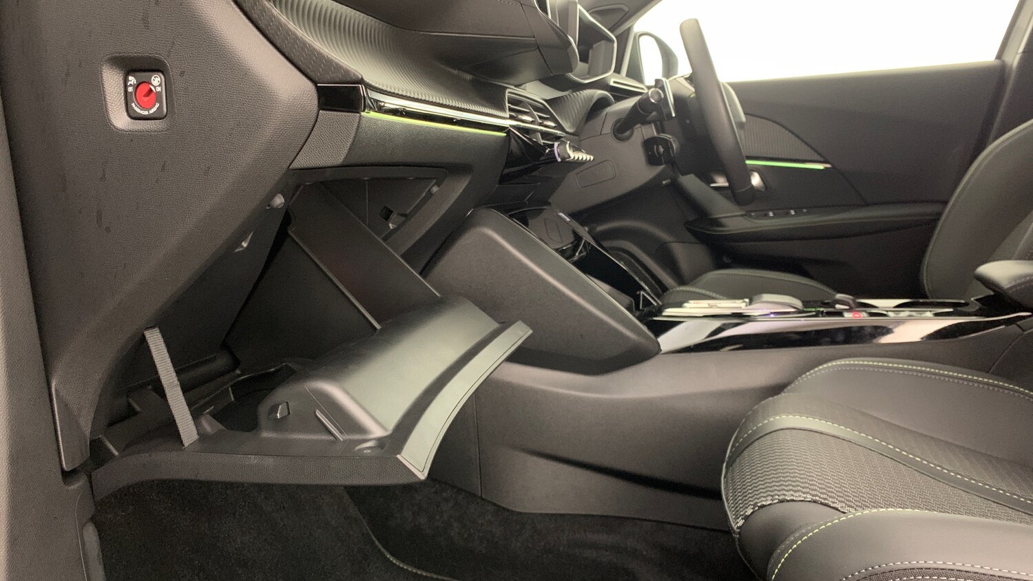 Used Peugeot 2008 2024 for sale - 77926618: Photo 43