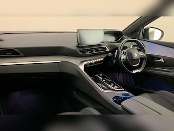 Used Peugeot 5008 2023 for sale - 79249687: Photo