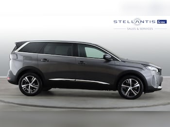 Used Peugeot 5008 2023 for sale - 79249687: Photo