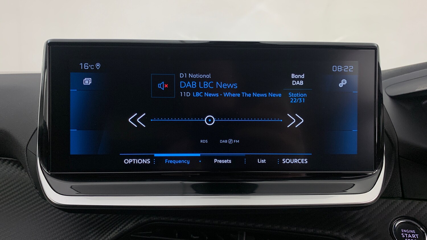 Used Peugeot 2008 2022 for sale - 76285203: Photo 24